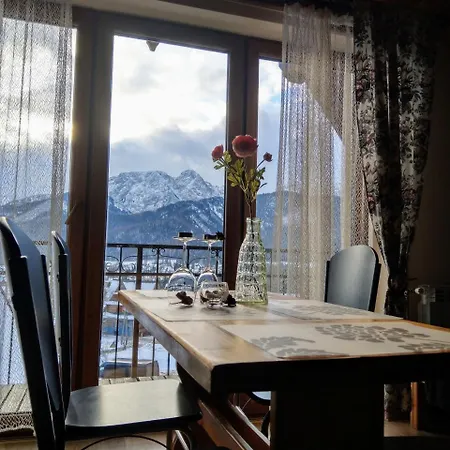 ホームステイ Wczasy Pod Giewontem コシチェリスコ